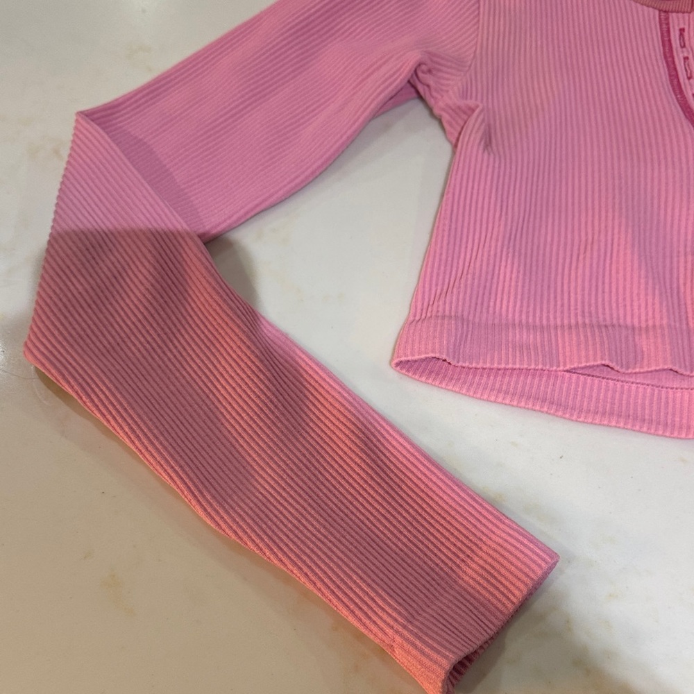 Urban Outfitters Pink Ribbed Top - Picture 3 of 4